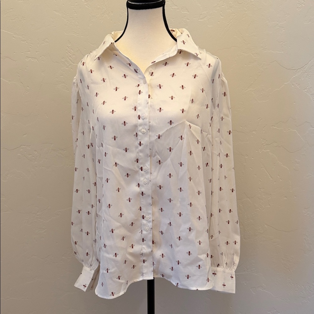Ann Taylor White Button-Up Blouse with Small Bees Motif